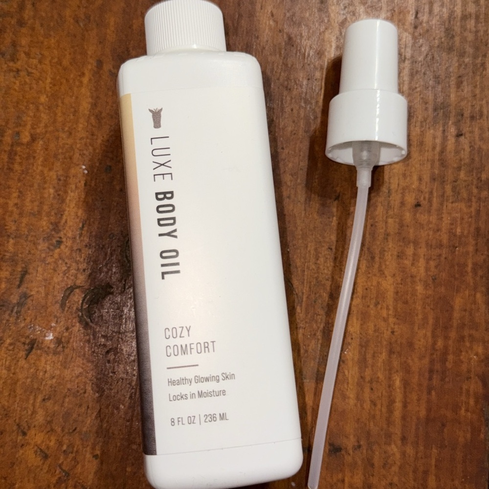 Pink Zebra Luxe Body Oil - White Bottle